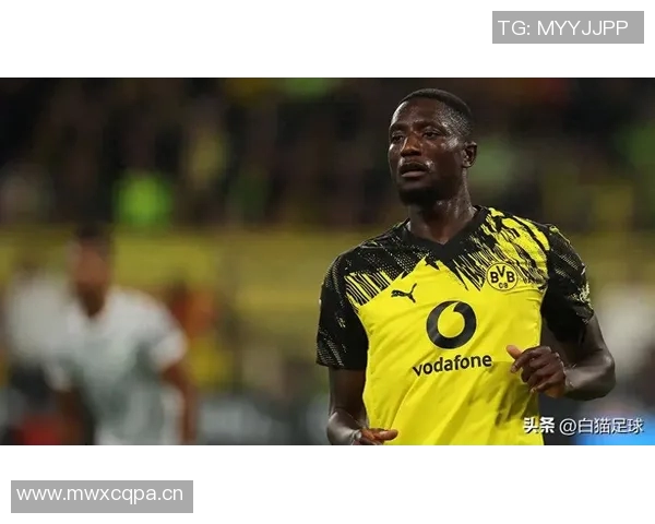 吉拉西未入非洲年度最佳球员候选名单经纪人愤怒指责这是极大的耻辱